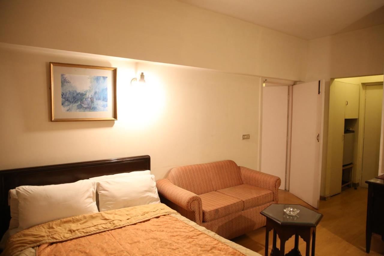 Carlton Tower Hotel Lahore Esterno foto