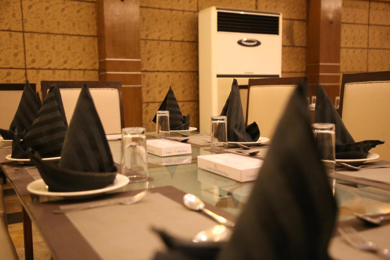 Carlton Tower Hotel Lahore Esterno foto